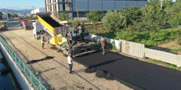 Başiskele’de asfalt seferberliği