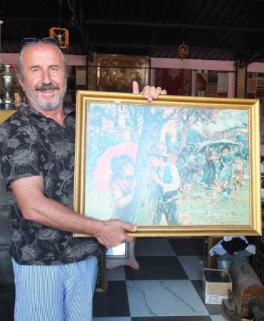 Oğlak çobanıydı, antikacı oldu
