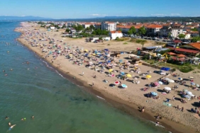 Sakarya sahillerinde deniz planı yapanlar dikkat: 5 gün boyunca kırmızı bayrak çekilecek