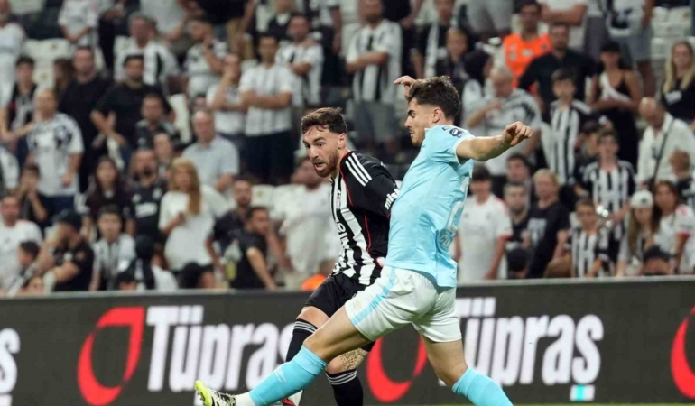 UEFA Konferans Ligi: Beşiktaş: 1 - St. Patrick’s: 2 (İlk yarı)