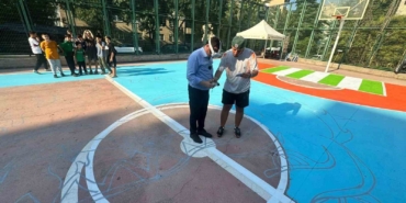 Basketbol sahaları liselilerin tasarımlarıyla güzelleşiyor