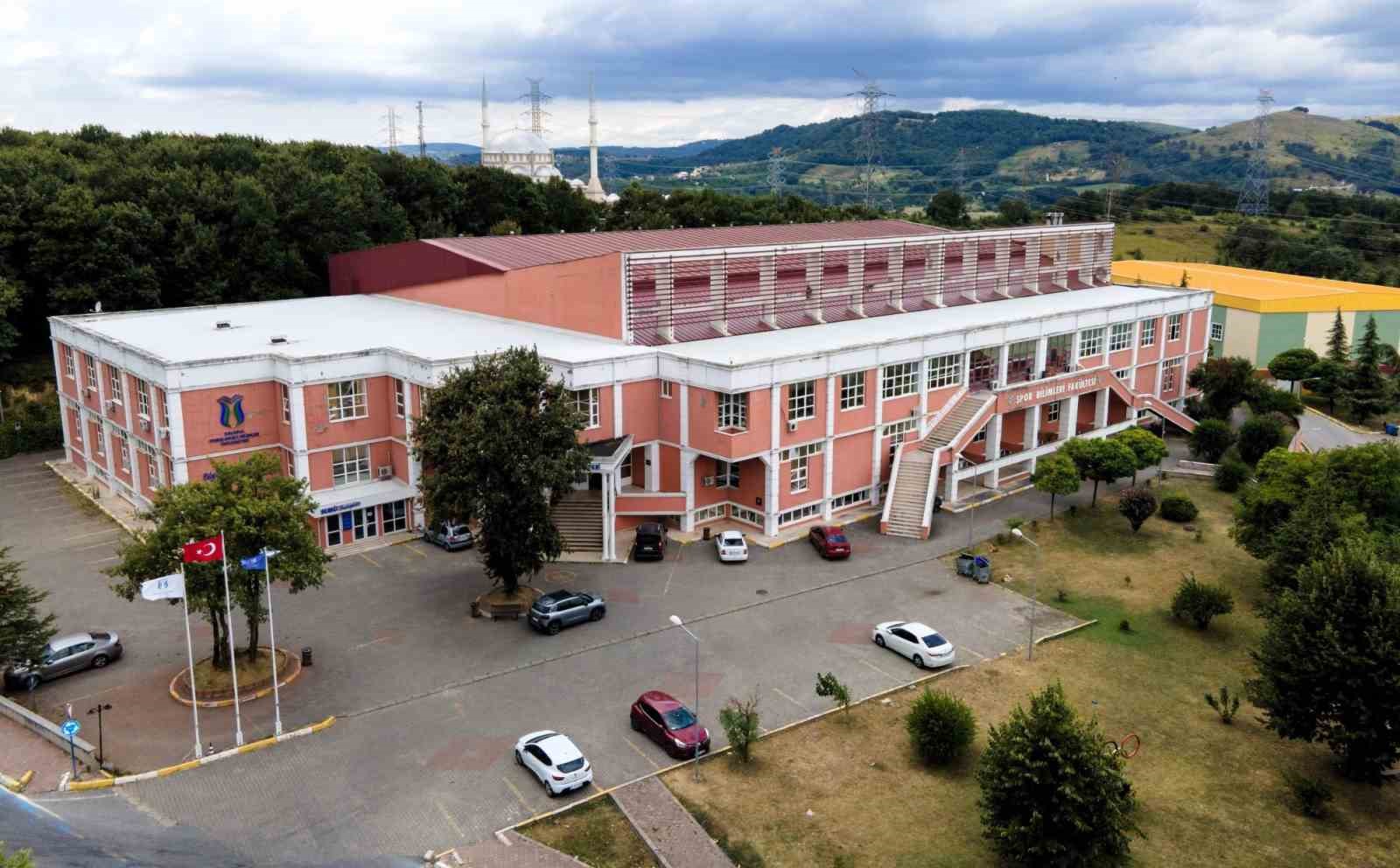 SUBÜ’nün Tennis4All projesine Avrupa Birliği desteği