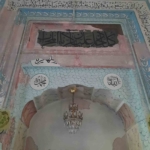 Bezzaz Cami dökülüyor