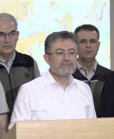 Bakan Yumaklı’dan Çanakkale’deki yangınlara ilişkin açıklama