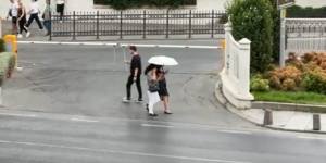 Beşiktaş’ta yağmur etkili oldu: Vatandaşlar serinliğe kavuştu