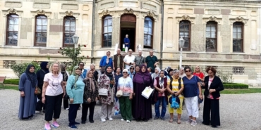 Tarihi kasırlarda keyifli yolculuk: Yadigar Kahvesi üyeleri Osmanlı mMirasını keşfetti