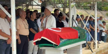 21 gün önce evlenen ve vurgun yiyerek hayatını kaybeden dalgıç son yolculuğuna uğurlandı