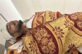 Arnavutköy’de yol verme tartışması kaza ile bitti: Kamyonet sürücüsü taksiye çarpıp kaçtı