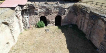 Maltepe’de apartmanların arasında Bizans’tan kalma arkeolojik alan
