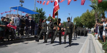 Edremit’te 30 Ağustos Zafer Bayramı coşkusu