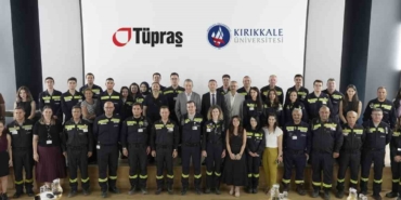 Kırıkkale Üniversitesi ve Tüpraş iş birliğiyle gerçekleşen Temel Rafinericilik Staj Programı ilk mezunlarını verdi