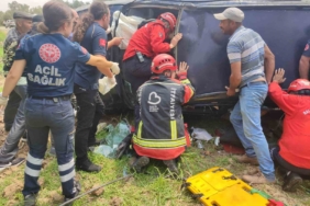 Havran’da sıkışmalı trafik kazası: Sürücü kurtarıldı