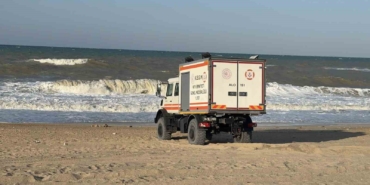 Arnavutköy’de yasağa rağmen denize giren bir kişi boğuldu