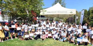 Osmangazi’de 8 bin 24 çocuk yüzme keyfi yaşadı