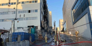 Arnavutköy’deki fabrika yangını kontrol altına alındı