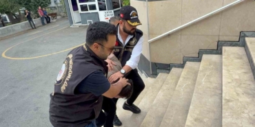 Ümraniye’de karısının boğazını keserek öldüren saldırgan emniyete getirildi