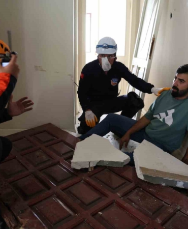 İstanbul’da gerçeği aratmayan deprem tatbikatı