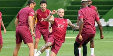 Osimhen, Galatasaray formasıyla ilk antrenmanına çıktı