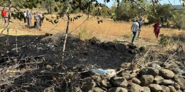 Sındırgı’da ot yangını bahçedeki yapıya sıçradı