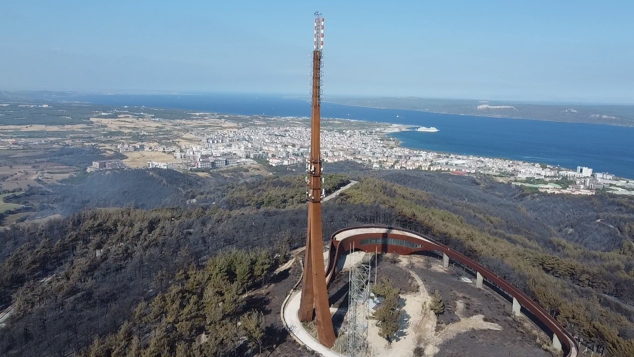 Çanakkale’de yaşanan 4 büyük yangında 5 bin 236 hektar ormanlık alan yandı