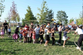 Aileler piknik yaptı, çocuklar eğlendi