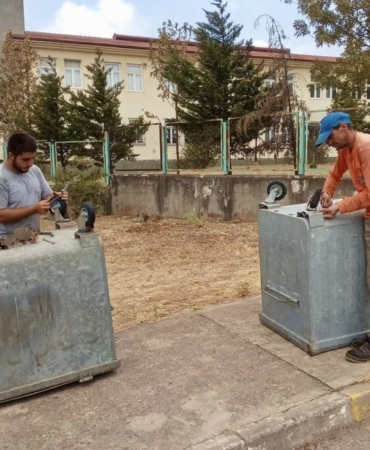 Çöp konteynırlarına yerinde müdahale