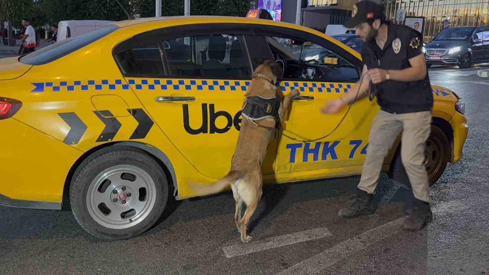İstanbul’da helikopter destekli ‘Huzur İstanbul’ denetimi