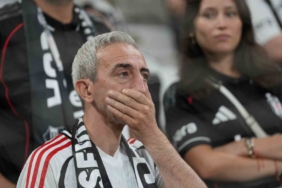 Dolmabahçe’de taraftarlardan protesto