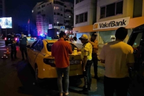 Polis Taksim Meydanı’nda kuş uçurtmadı