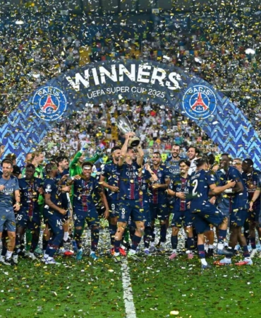 Paris Saint-Germain, Süper Kupa’yı ilk müzesine götürdü