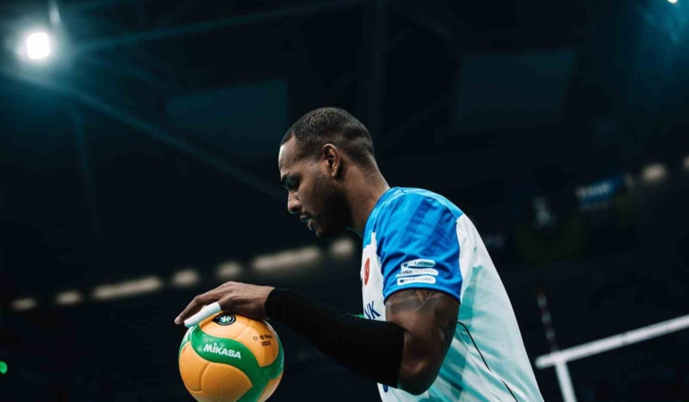 Yoandy Leal Hidalgo yeni sezonda da Halkbank’ta