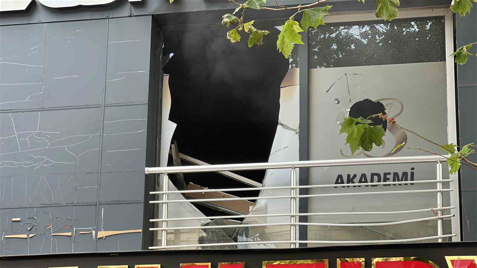 Maltepe’de güzellik merkezinde patlama: Faciadan dönüldü