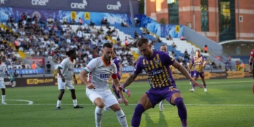 Trendyol Süper Lig: Eyüpspor: 1 - Alanyaspor: 0 (Maç devam ediyor)