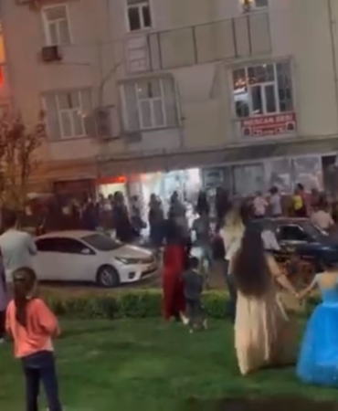 Arnavutköy’de düğün çıkışı sopalı ve tekmeli yumruklu kavga