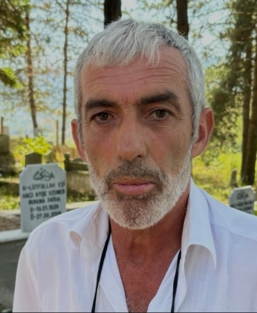 Depremde onlarca canı kurtardı, ailesinden 5 kişiyi kaybetti: "Mahşer günü gibiydi"