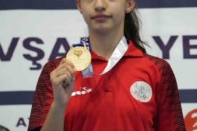 Körfezli karateciler İsviçre’de madalya avına çıkacak