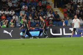 Leo Duarte, sakatlanarak oyuna devam edemedi