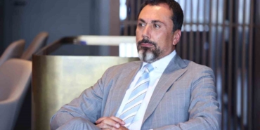 Belirsizlik altını güçlendiriyor