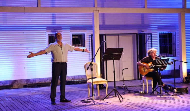 NKT yaz sezonunu ’Ormandaki Kulübe’de özel konser ile açtı