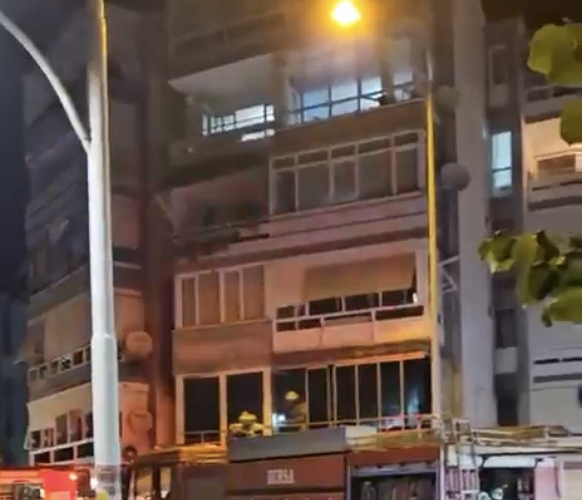 Bursa’da sitede yangın paniği