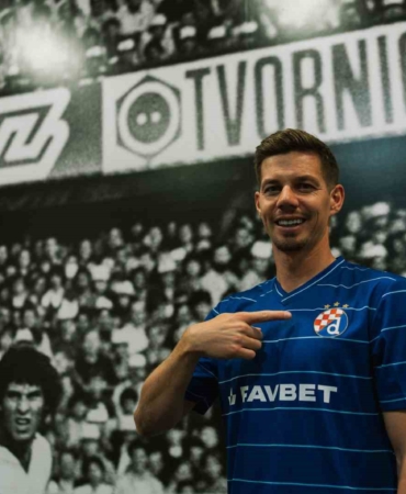 Miha Zajc, Dinamo Zagreb ile 2 yıllık sözleşme imzaladı