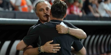 Trendyol Süper Lig: Beşiktaş: 2 - Eyüpspor: 1 (Maç sonucu)