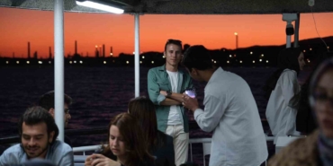 Gençler kariyer yolculuğuna mehtap molası verdi