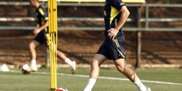 Fenerbahçe, Feyenoord maçı hazırlıklarına ara vermeden başladı