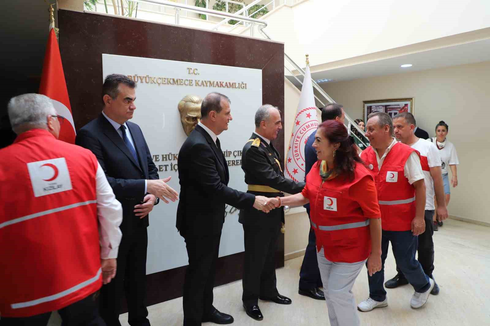 Atatürk’ün önderliğinde kazanılan Büyük Zafer Büyükçekmece’de coşkuyla kutlanıyor