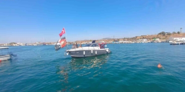 Enez’de teknelerden "Zafer Seyri"