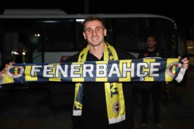 Kerem Aktürkoğlu, Fenerbahçe için İstanbul’da