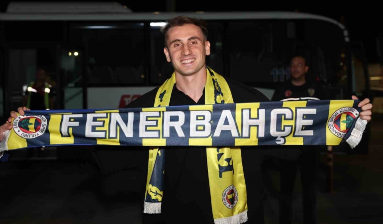 Kerem Aktürkoğlu, Fenerbahçe için İstanbul’da