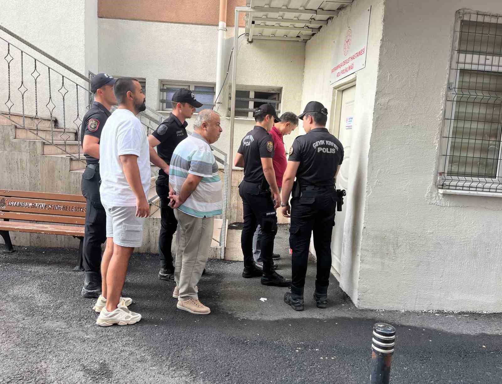 İBB soruşturmasında gözaltında alınan 44 kişi sağlık kontrolünden geçti