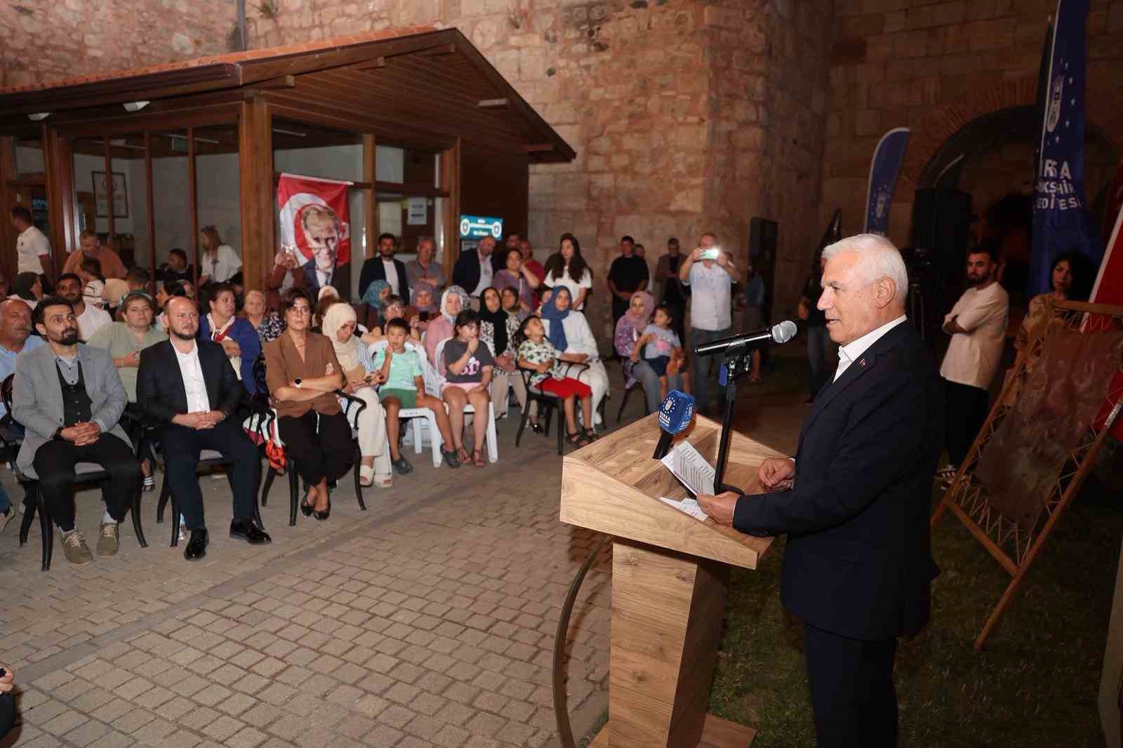 Karagöz, doğduğu şehirde yaşıyor